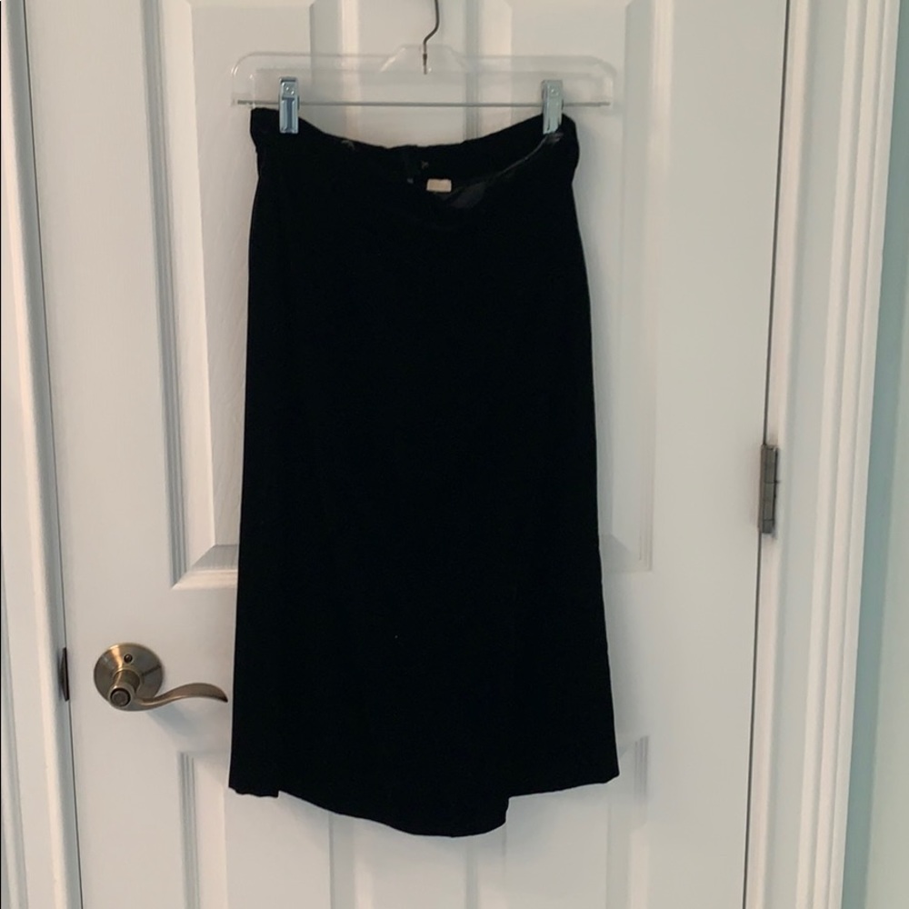 Velvet Midi skirt